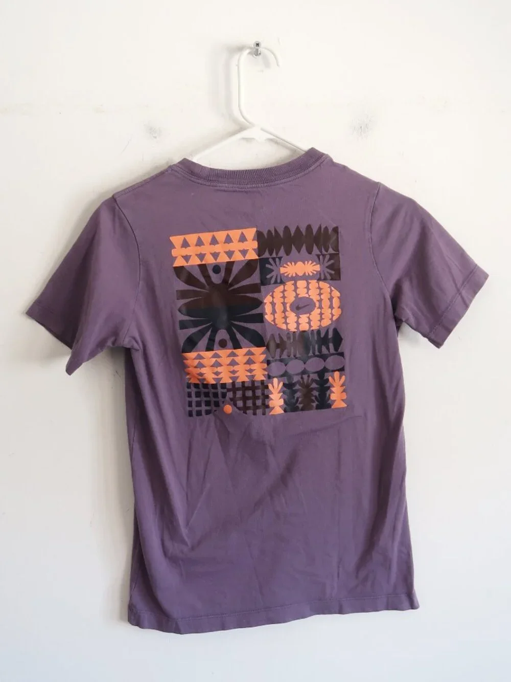 Youth Nike Purple Tee - Size Large